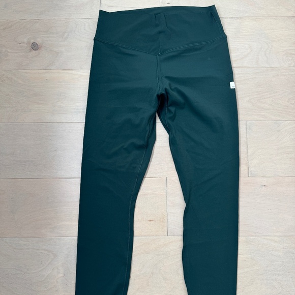 Vuori Pants - Vuori AllTheForm™ Legging